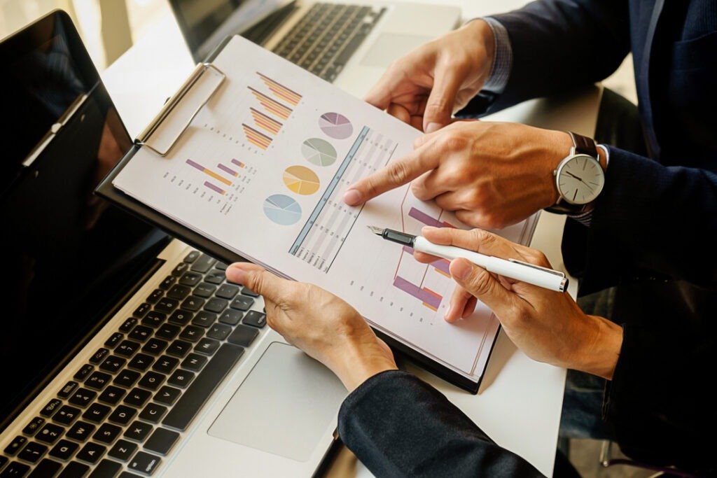 Quando organização financeira não é suficiente e você precisa de orientação estratégica